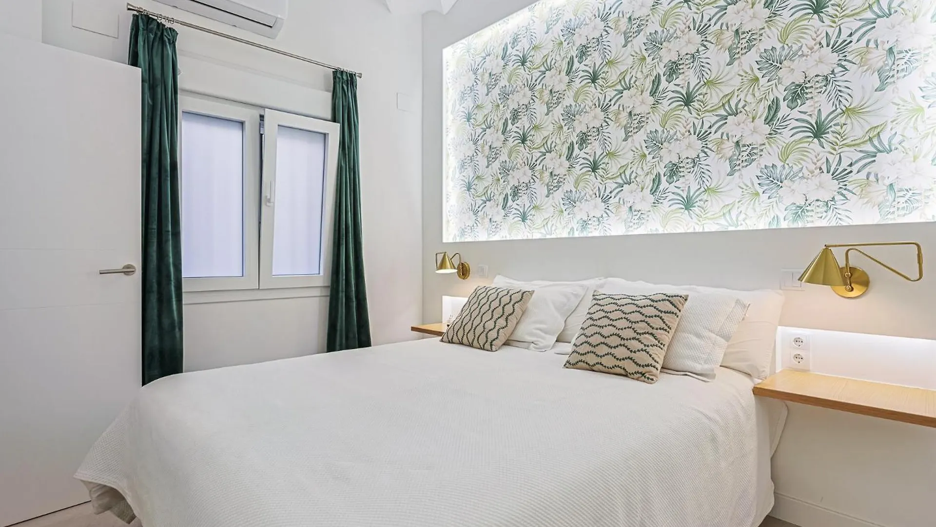 Luxury Petit Loft Apartment Seville