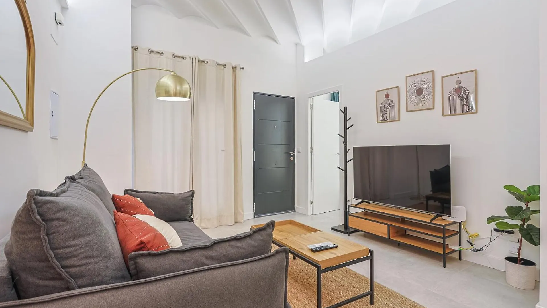 Luxury Petit Loft Apartment Seville